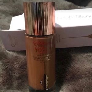 Charlotte Tilbury flawless filter shade 7